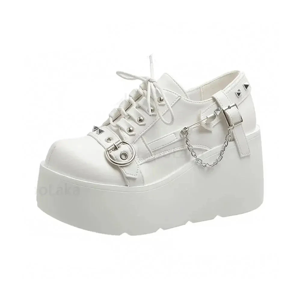 Chaussures Mary Jane Punk à Talons Blanches