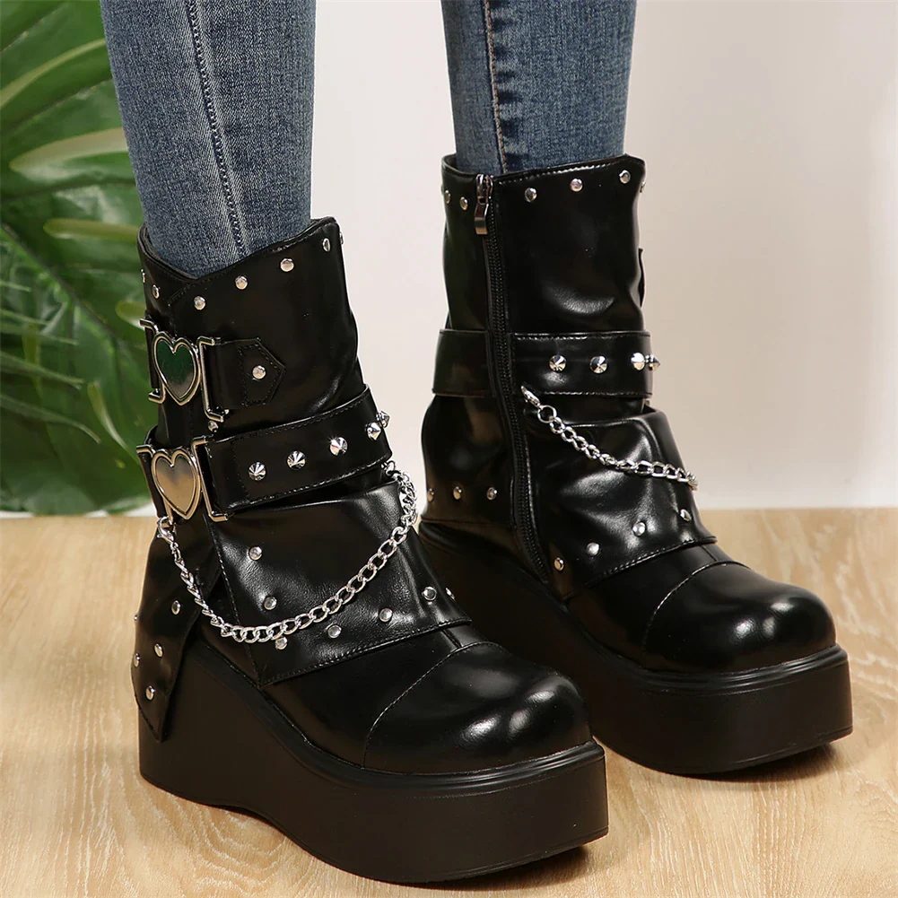 Chaussures Mary Jane Punk à Talons Noires Cœur - Image 3