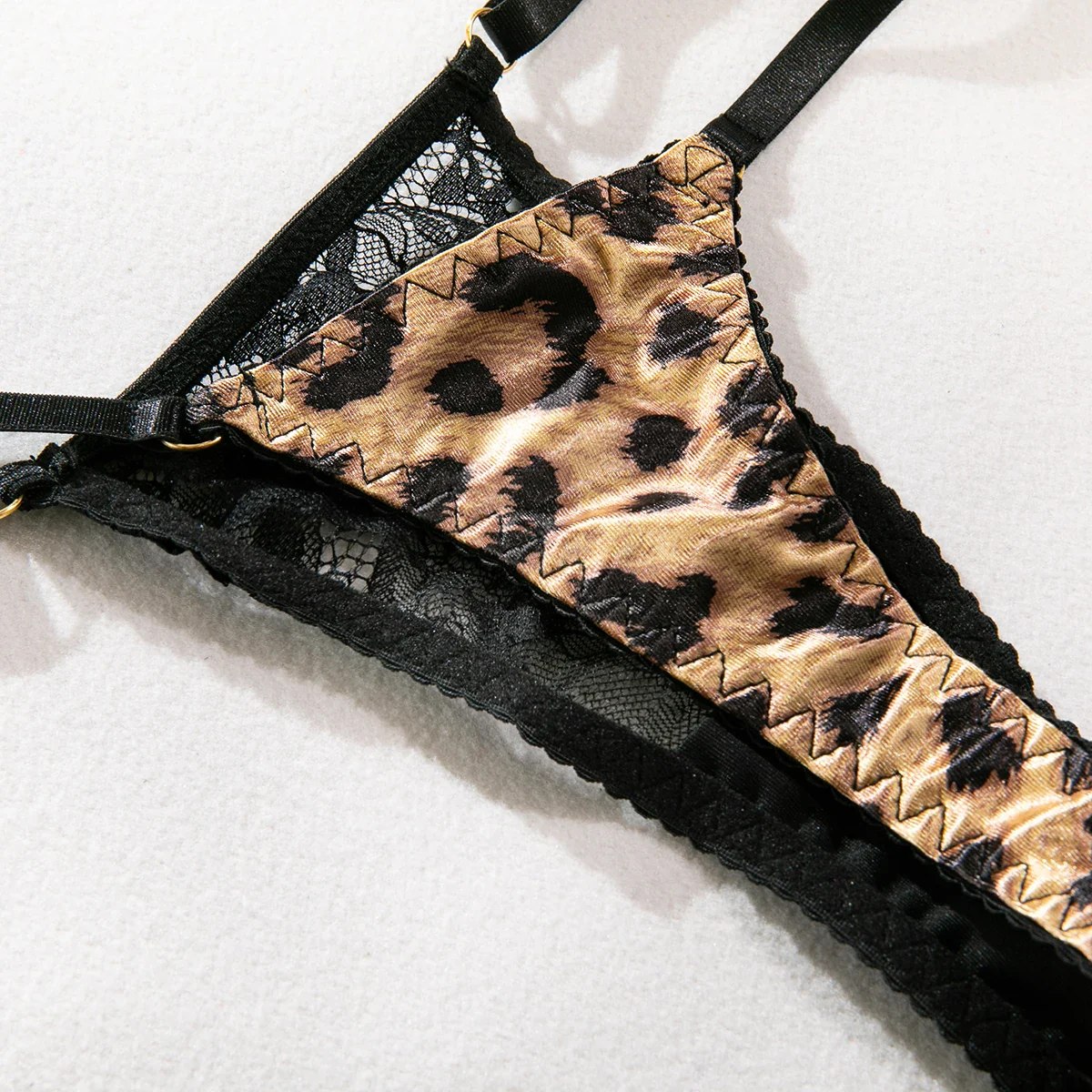 Lingerie Satin Léopard - Image 9