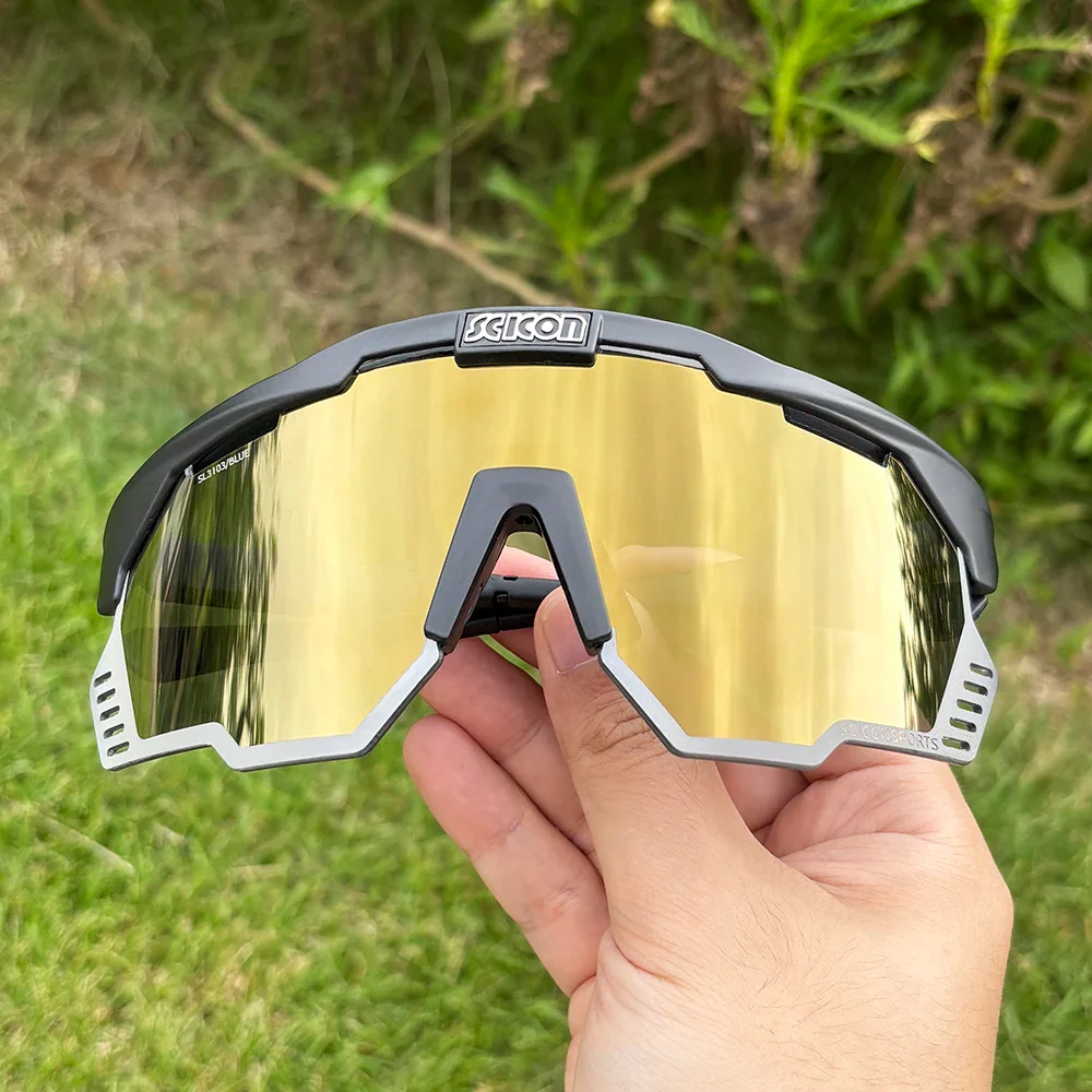 Lunettes Cyclisme Modernes Or