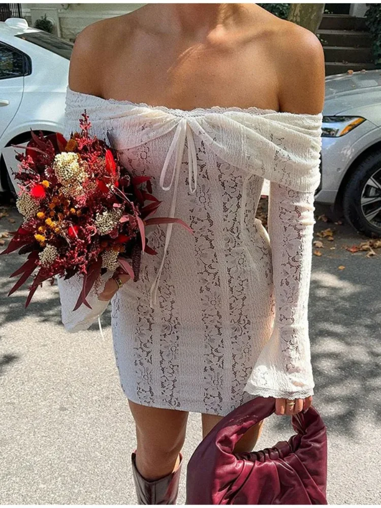Robe Maxi en Dentelle Épaules Dénudées - Image 7